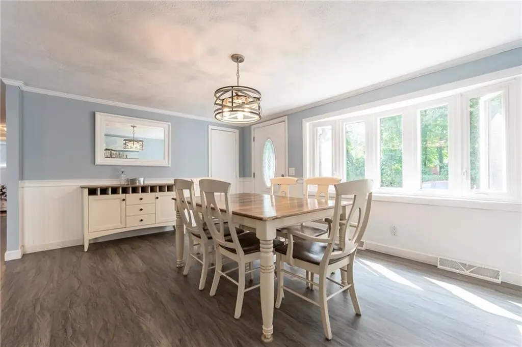 158 Almy Street Warwick RI 02886