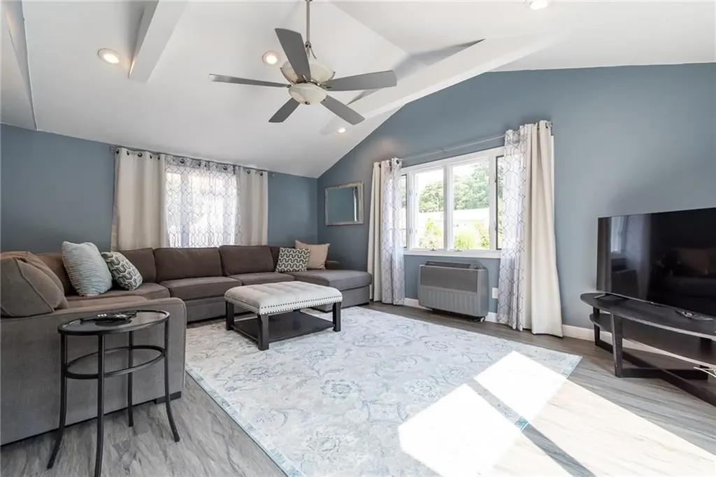 158 Almy Street Warwick RI 02886