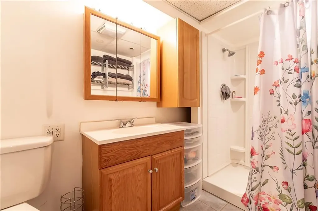 158 Almy Street Warwick RI 02886