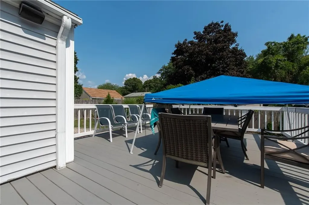 158 Almy Street Warwick RI 02886