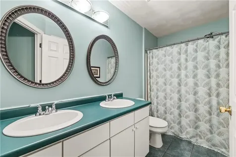 123 Country Hill Lane North Kingstown RI 02852