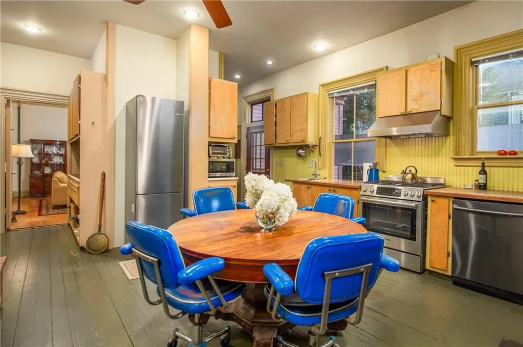 168 Cypress Street Providence RI 02906