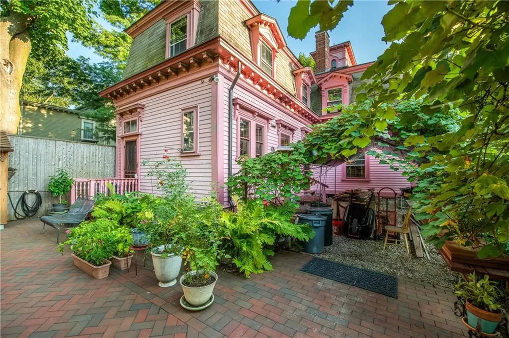 168 Cypress Street Providence RI 02906