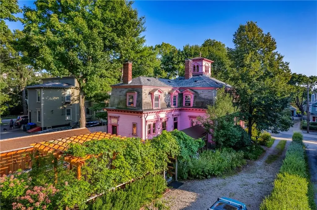 168 Cypress Street Providence RI 02906