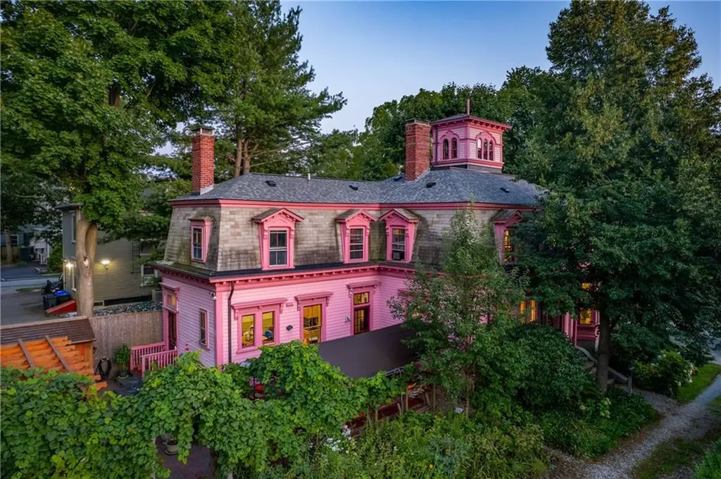 168 Cypress Street Providence RI 02906