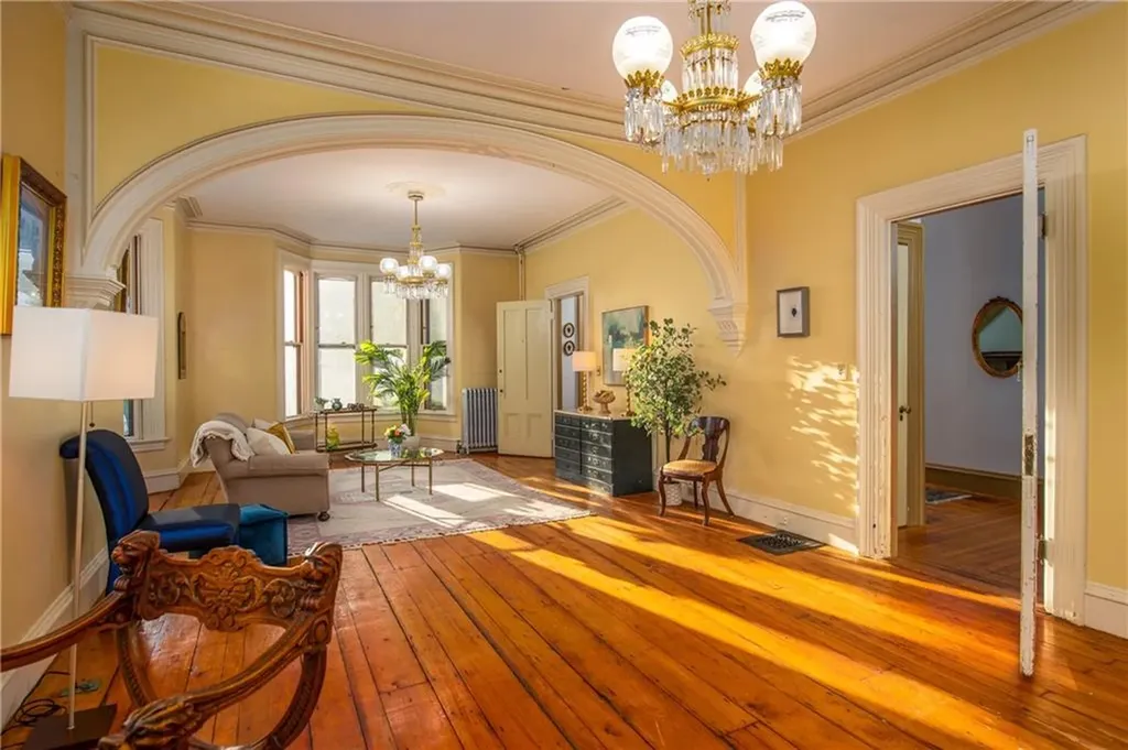 168 Cypress Street Providence RI 02906