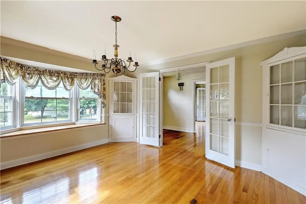 4 Stoney Brook Court Cumberland RI 02864