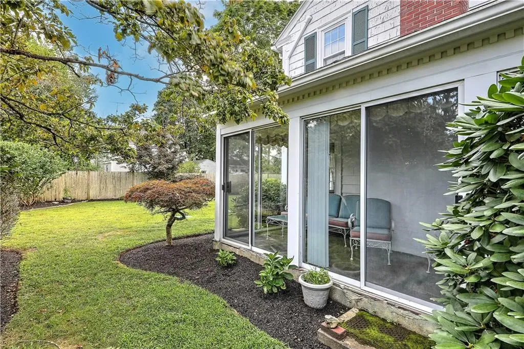 4 Stoney Brook Court Cumberland RI 02864