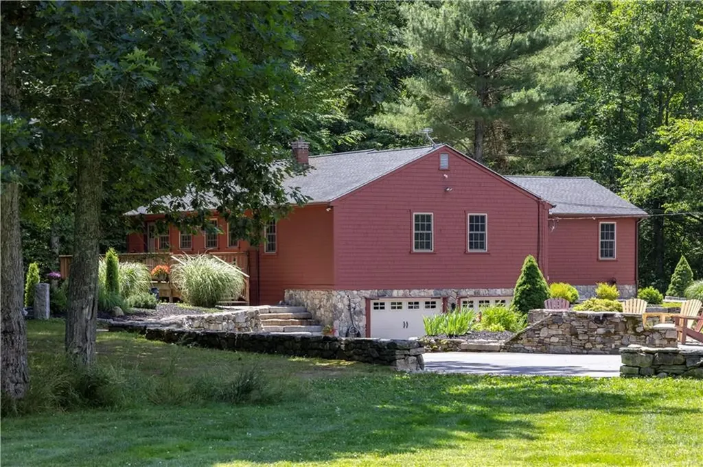 62 Cranberry Ridge Road Glocester RI 02857