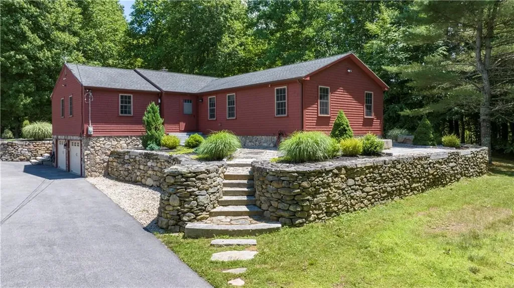 62 Cranberry Ridge Road Glocester RI 02857
