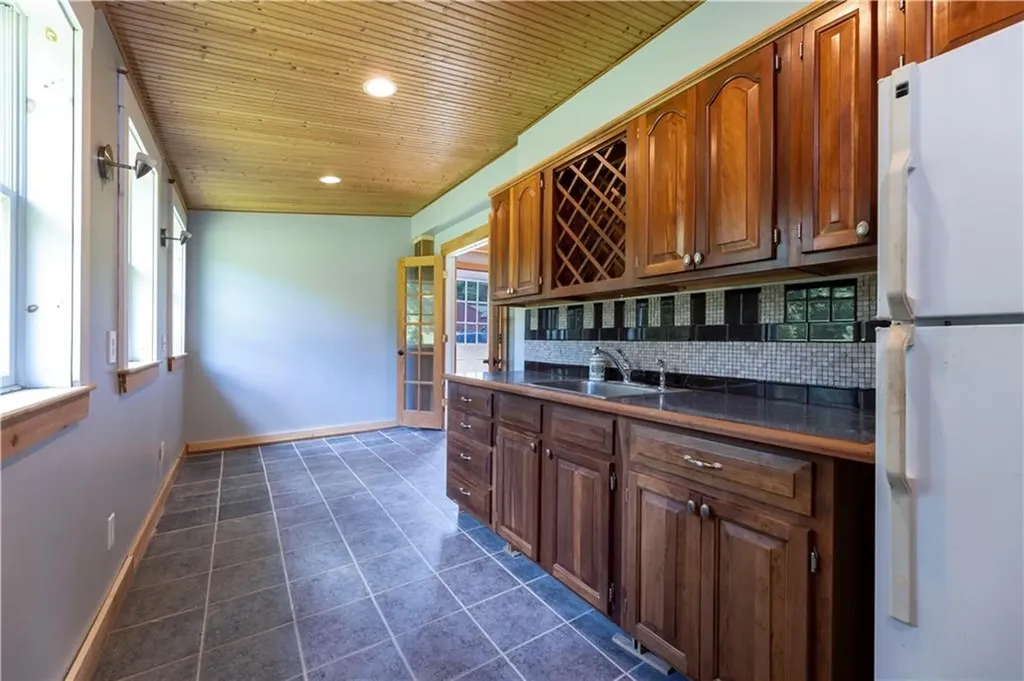 62 Cranberry Ridge Road Glocester RI 02857