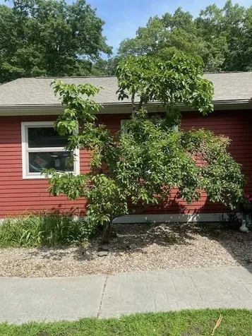 527 Hatchery Road North Kingstown RI 02852