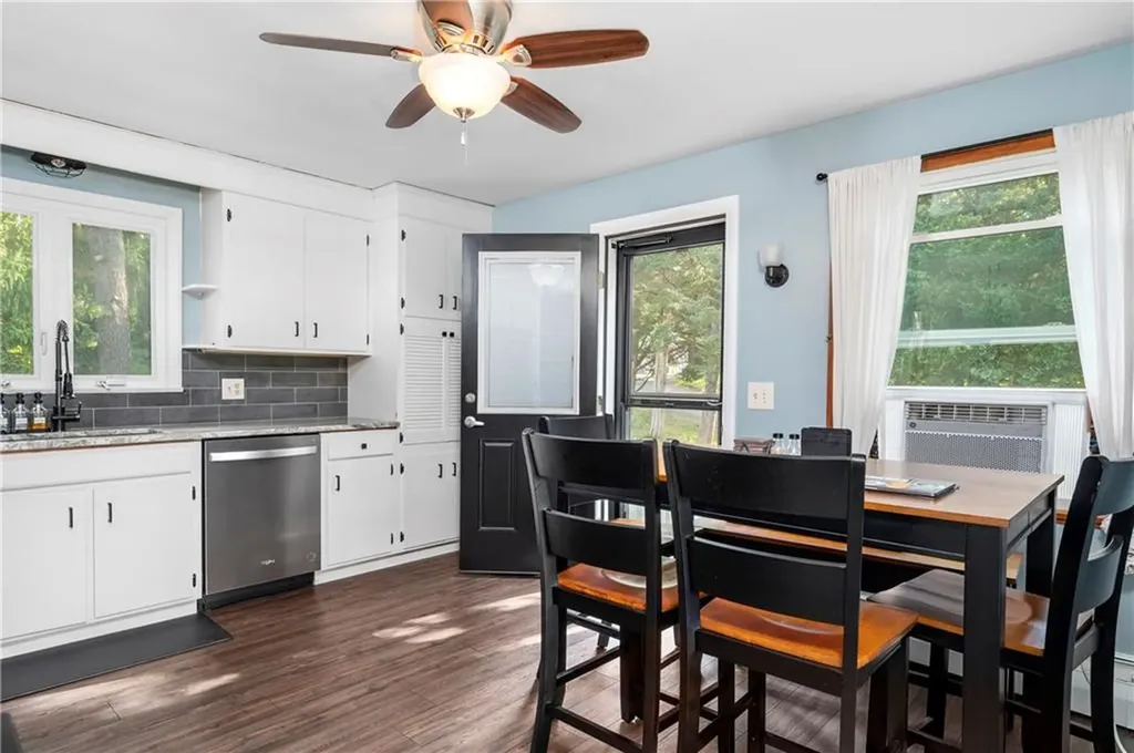 9 Poplar Street Woonsocket RI 02895