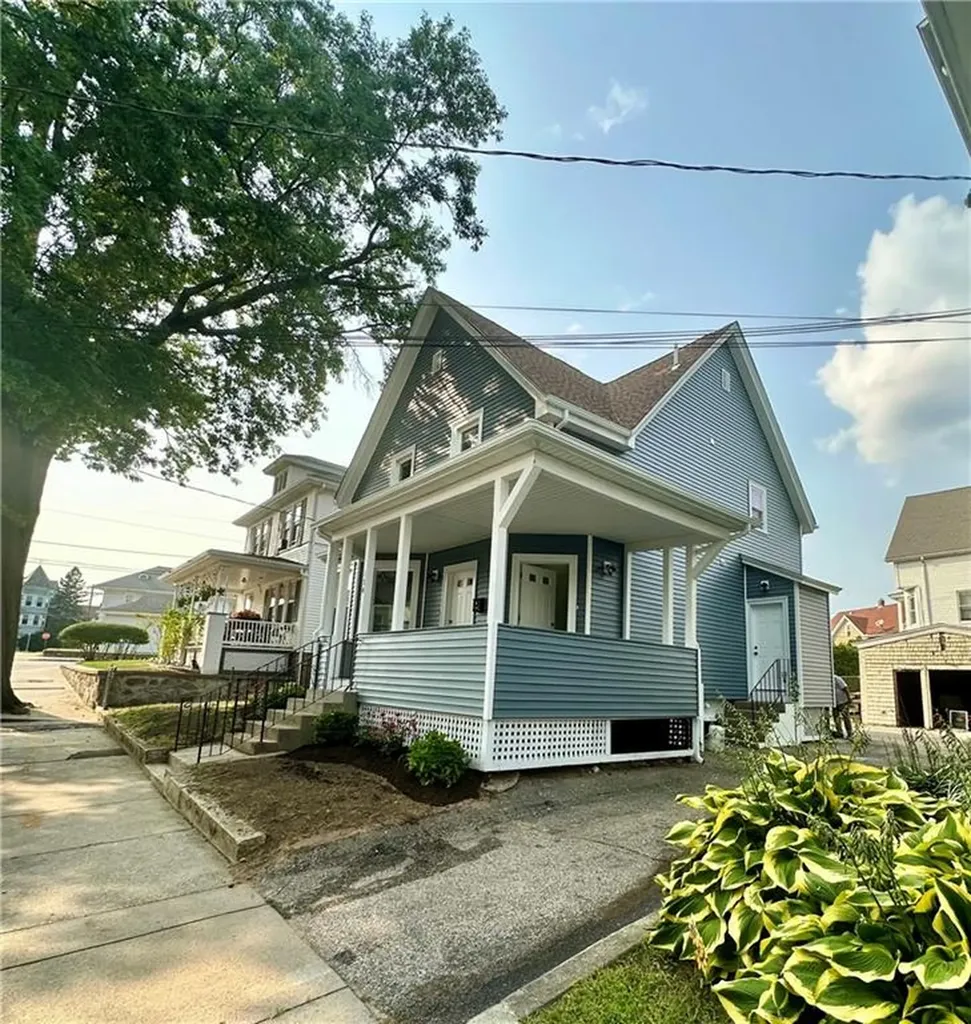 138 Harrison Avenue Woonsocket RI 02895