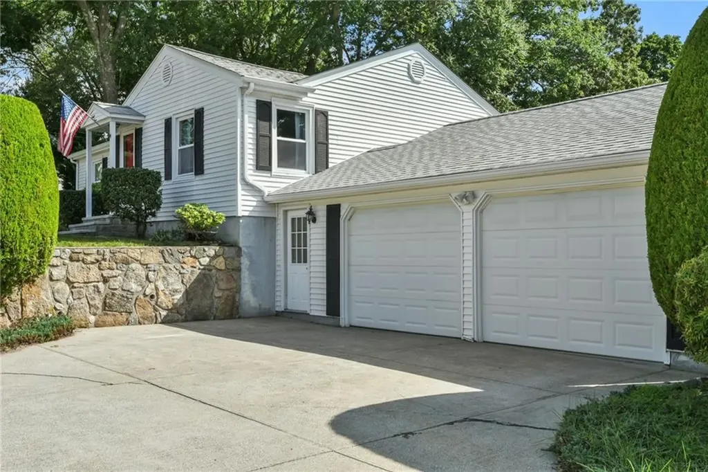 44 Overhill Drive West Warwick RI 02893