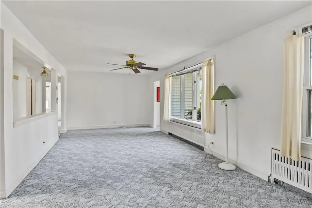 44 Overhill Drive West Warwick RI 02893
