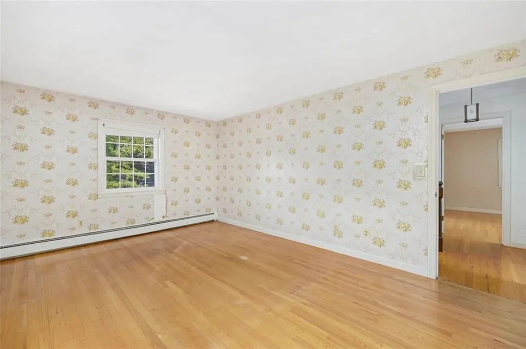 8 White Pine Drive Cumberland RI 02864