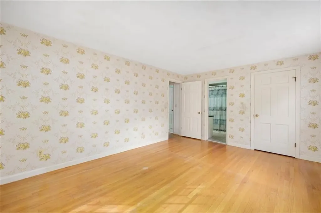 8 White Pine Drive Cumberland RI 02864
