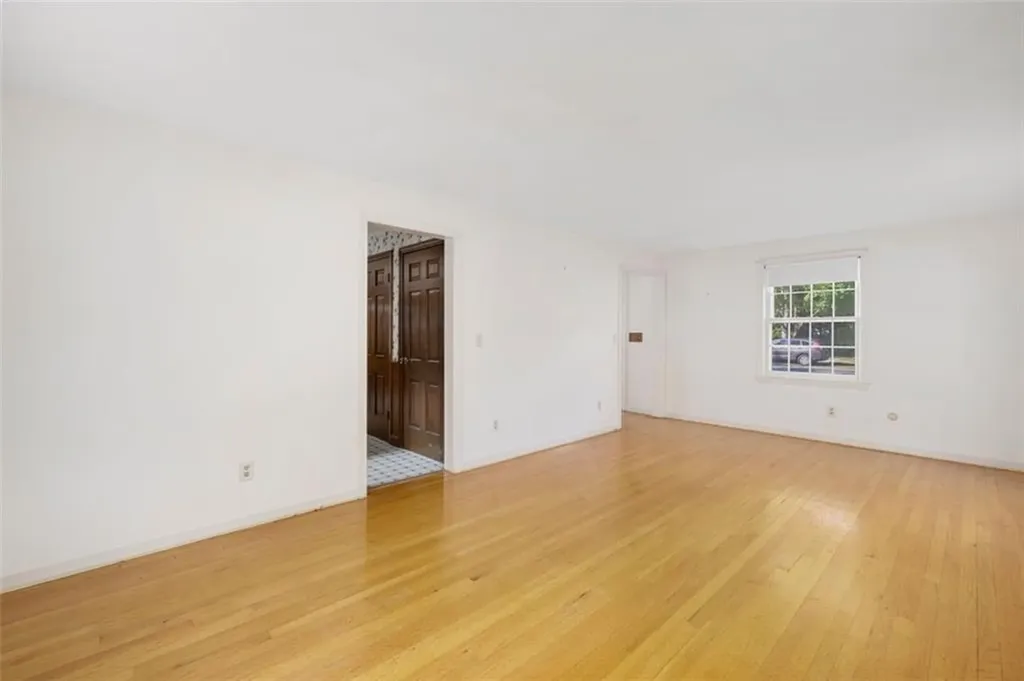 8 White Pine Drive Cumberland RI 02864