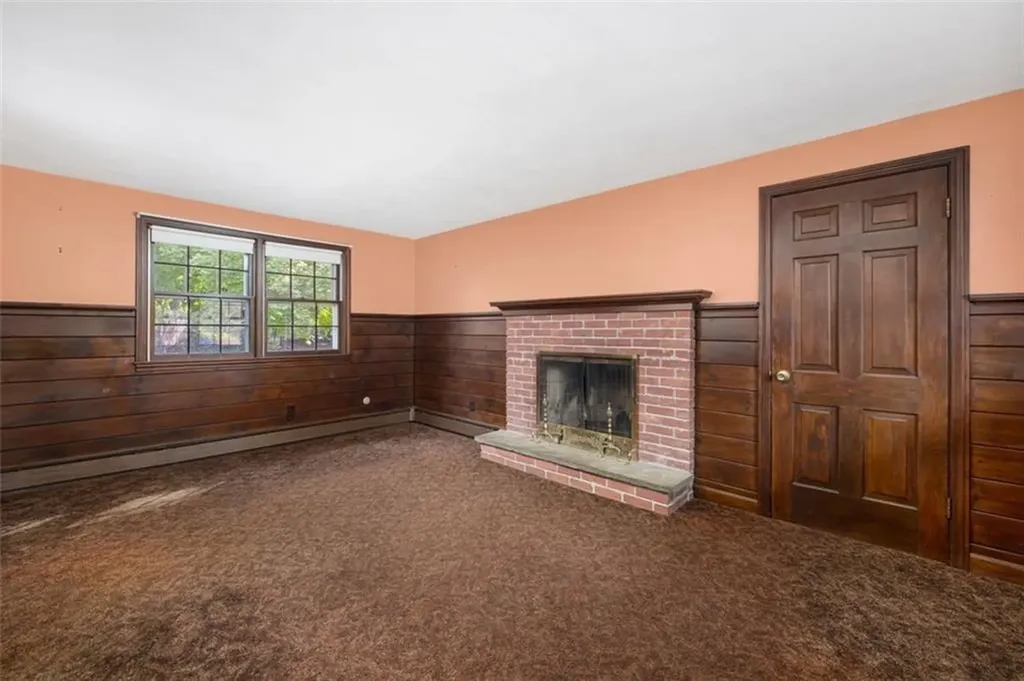 8 White Pine Drive Cumberland RI 02864