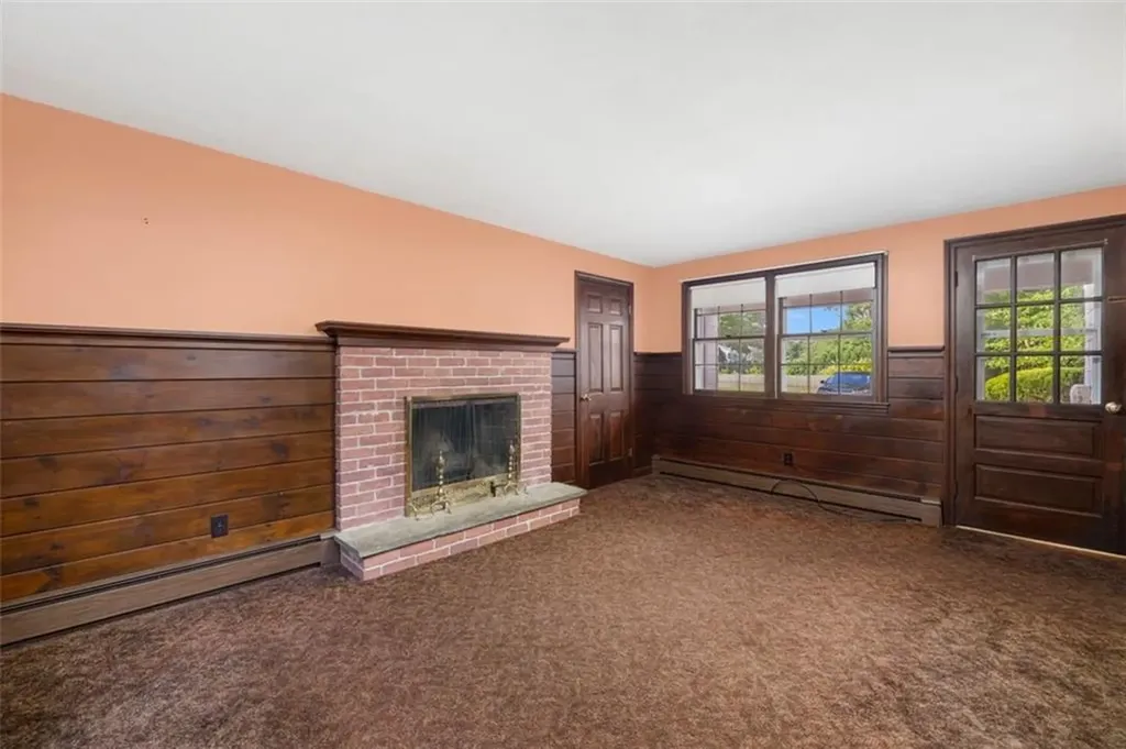 8 White Pine Drive Cumberland RI 02864