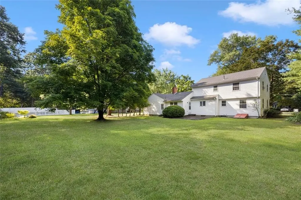 8 White Pine Drive Cumberland RI 02864