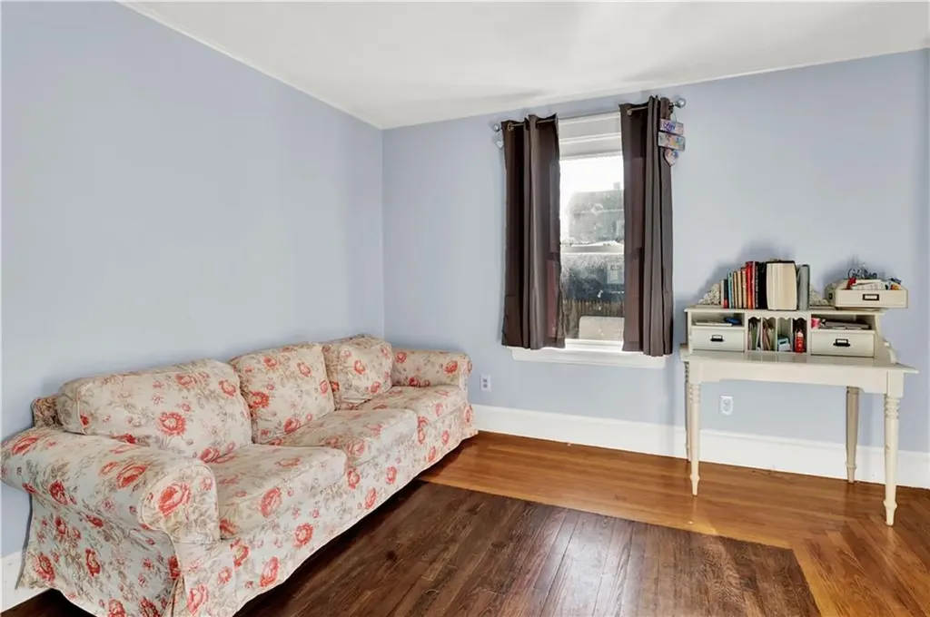 145 Market Street Warren RI 02885