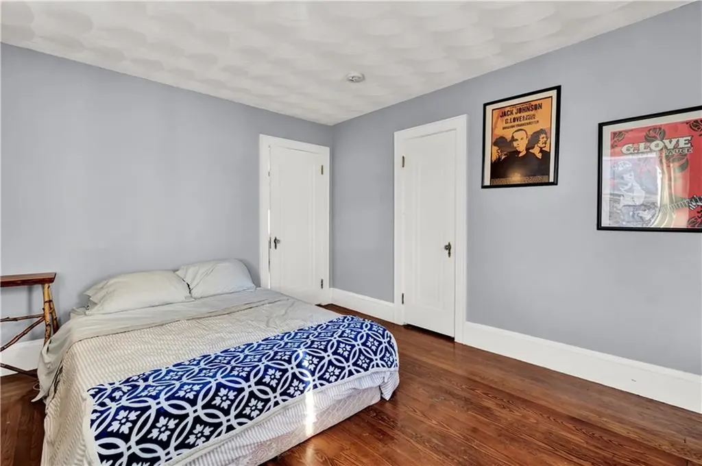 145 Market Street Warren RI 02885