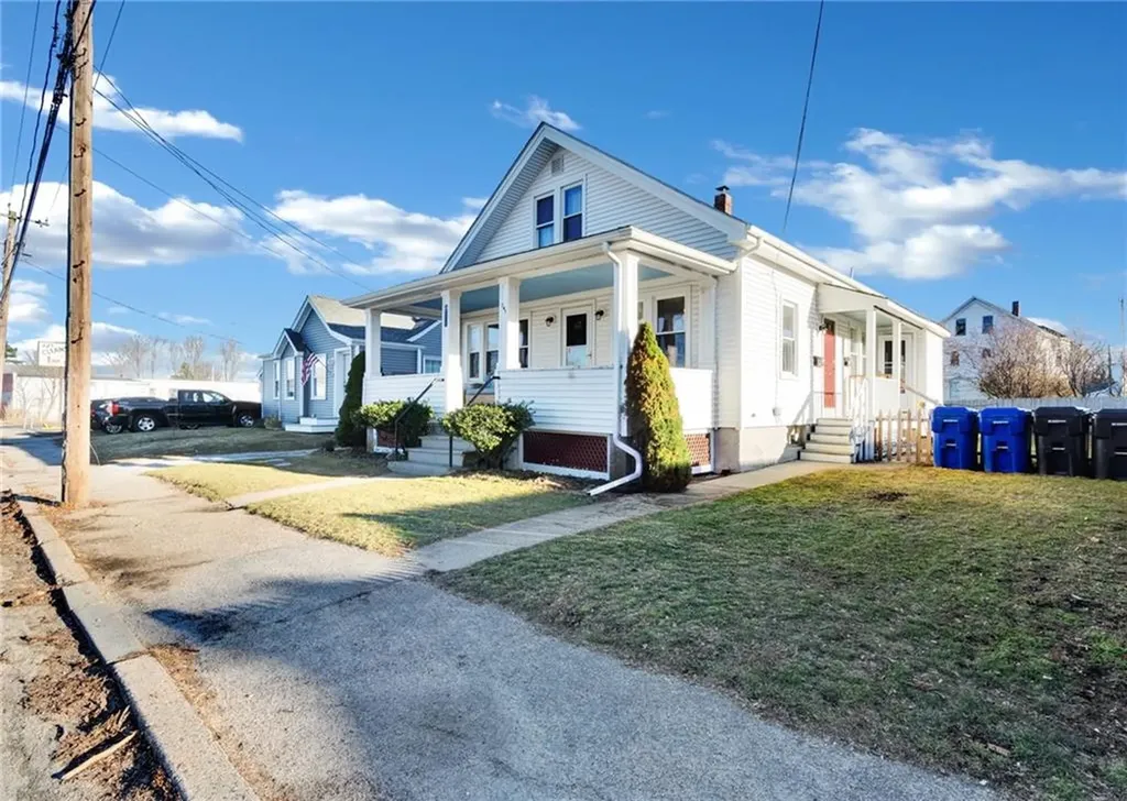 145 Market Street Warren RI 02885