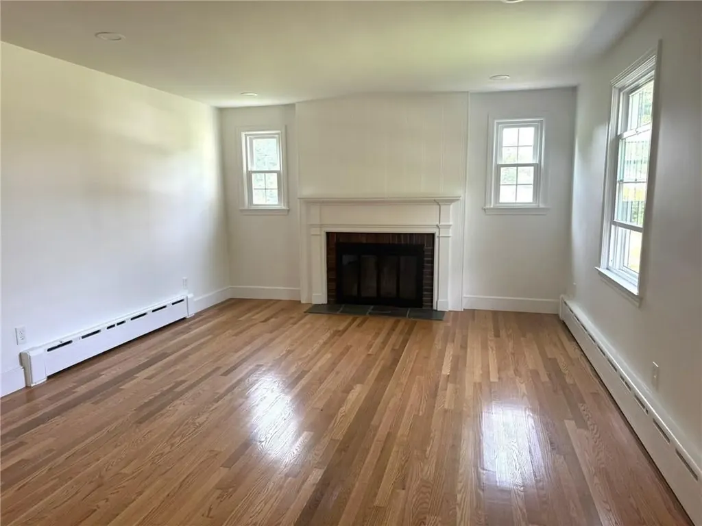 14 White Hill Lane Cumberland RI 02864