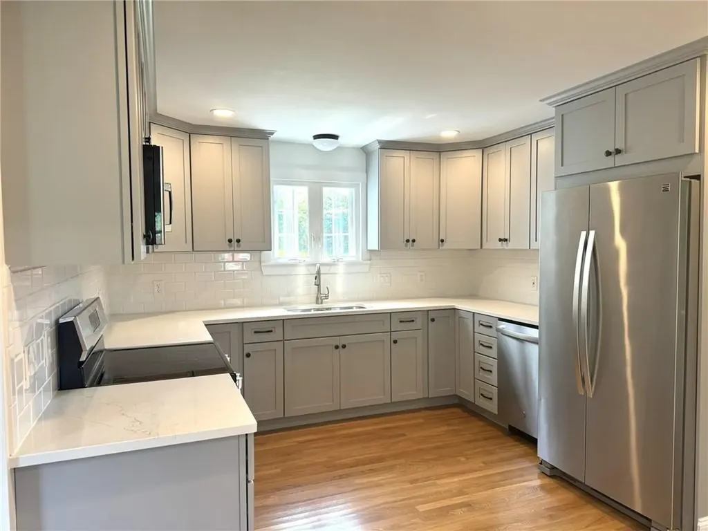 14 White Hill Lane Cumberland RI 02864