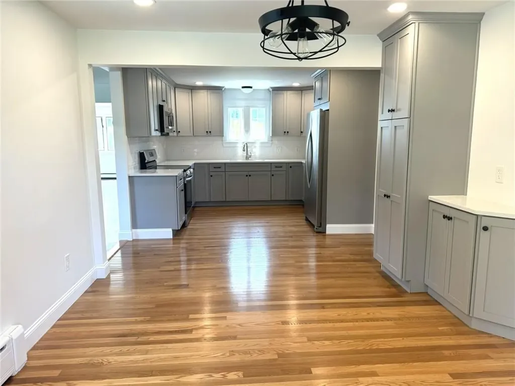 14 White Hill Lane Cumberland RI 02864