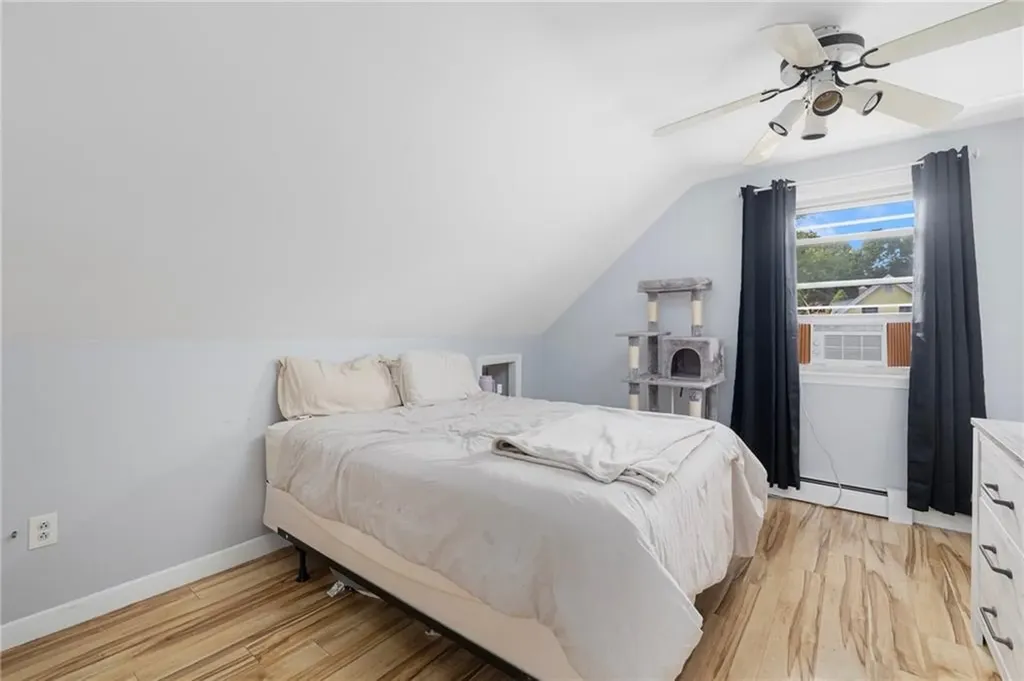 14 Fleet Avenue Warwick RI 02888