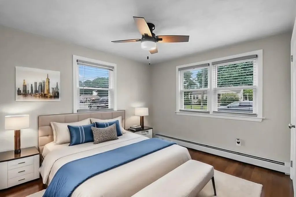 23 Yellowstone Avenue Warwick RI 02888