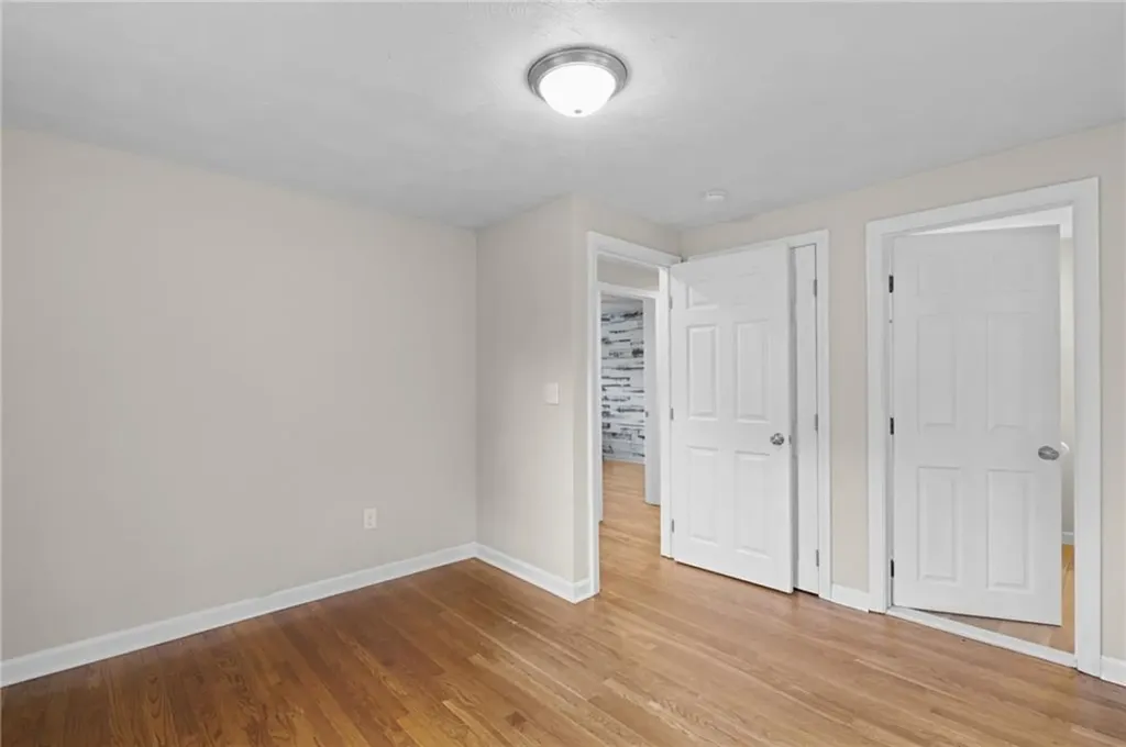 23 Yellowstone Avenue Warwick RI 02888