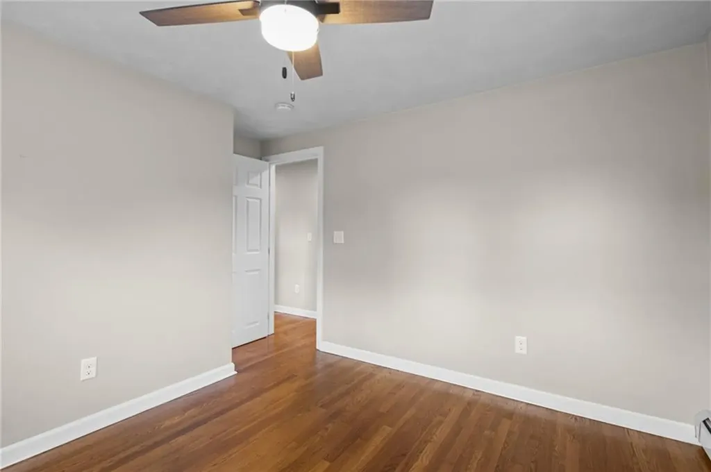 23 Yellowstone Avenue Warwick RI 02888