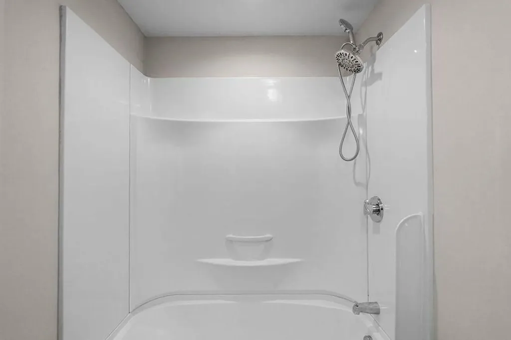 23 Yellowstone Avenue Warwick RI 02888