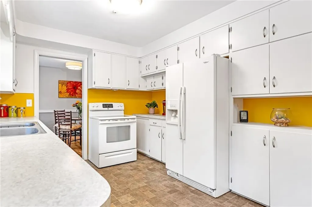17 Hall Street West Warwick RI 02893