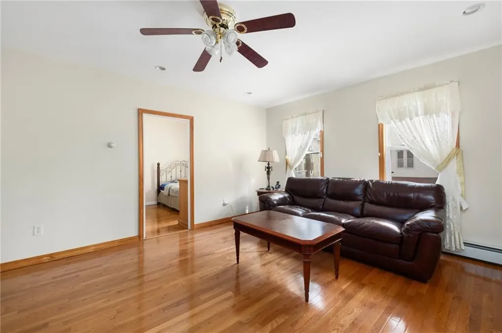 189 Dexter Street Providence RI 02907