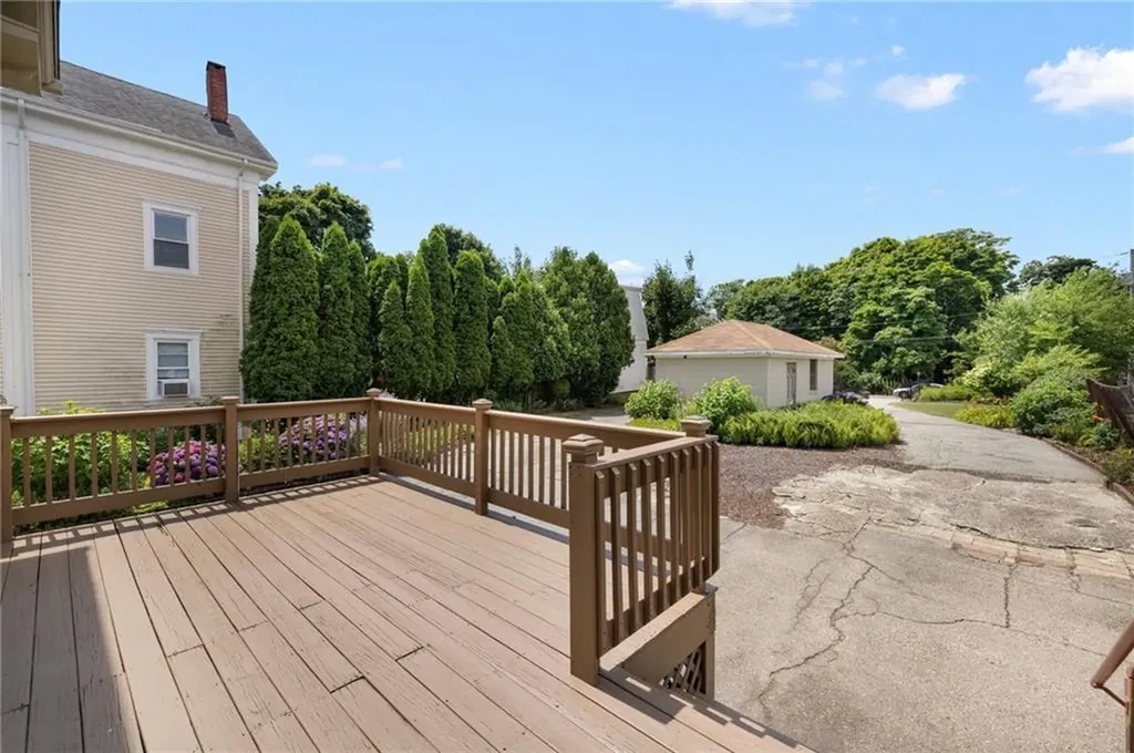 189 Dexter Street Providence RI 02907