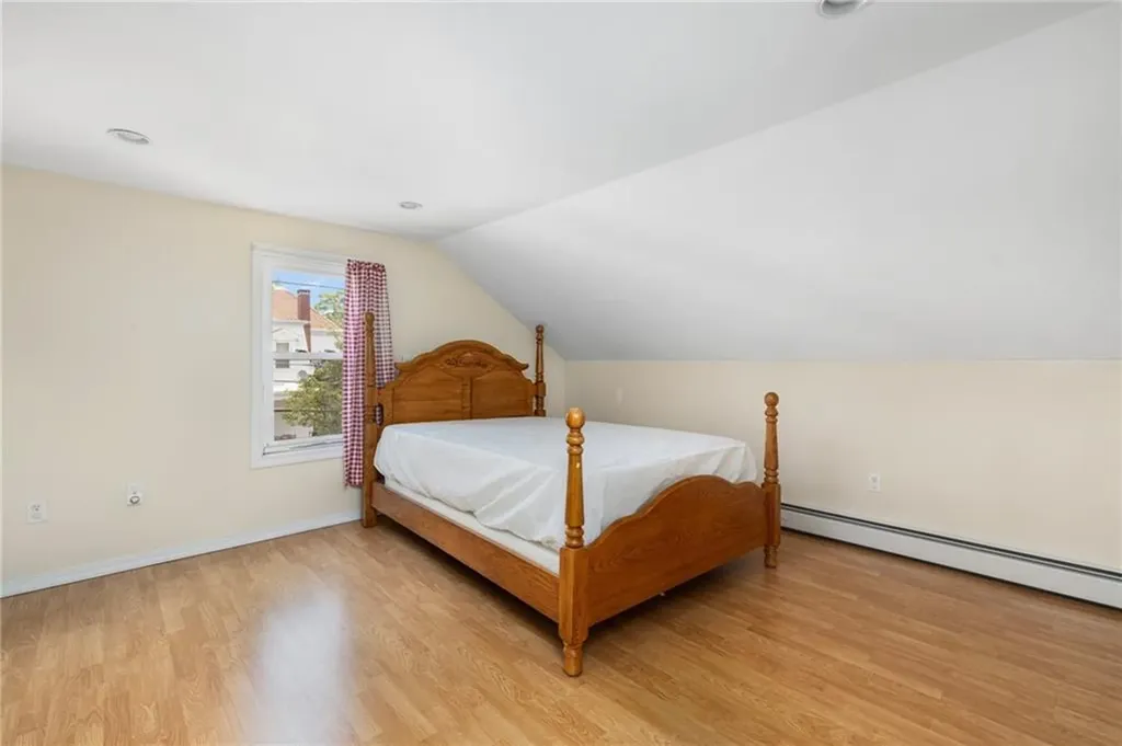 189 Dexter Street Providence RI 02907