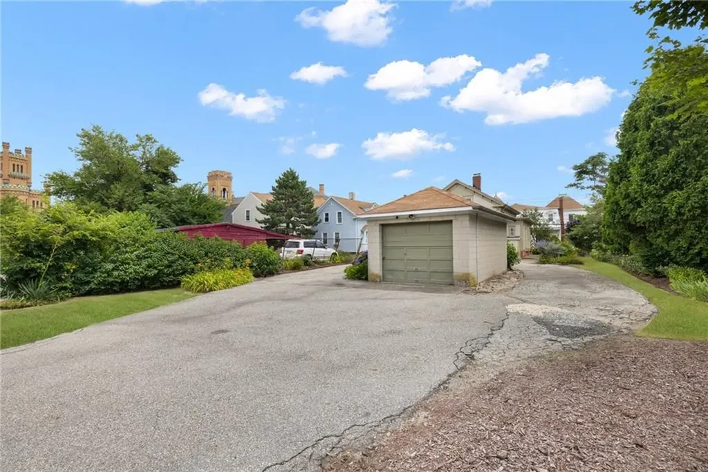 189 Dexter Street Providence RI 02907