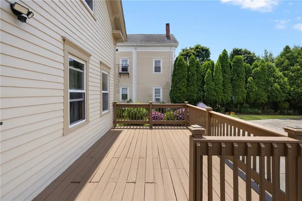 189 Dexter Street Providence RI 02907