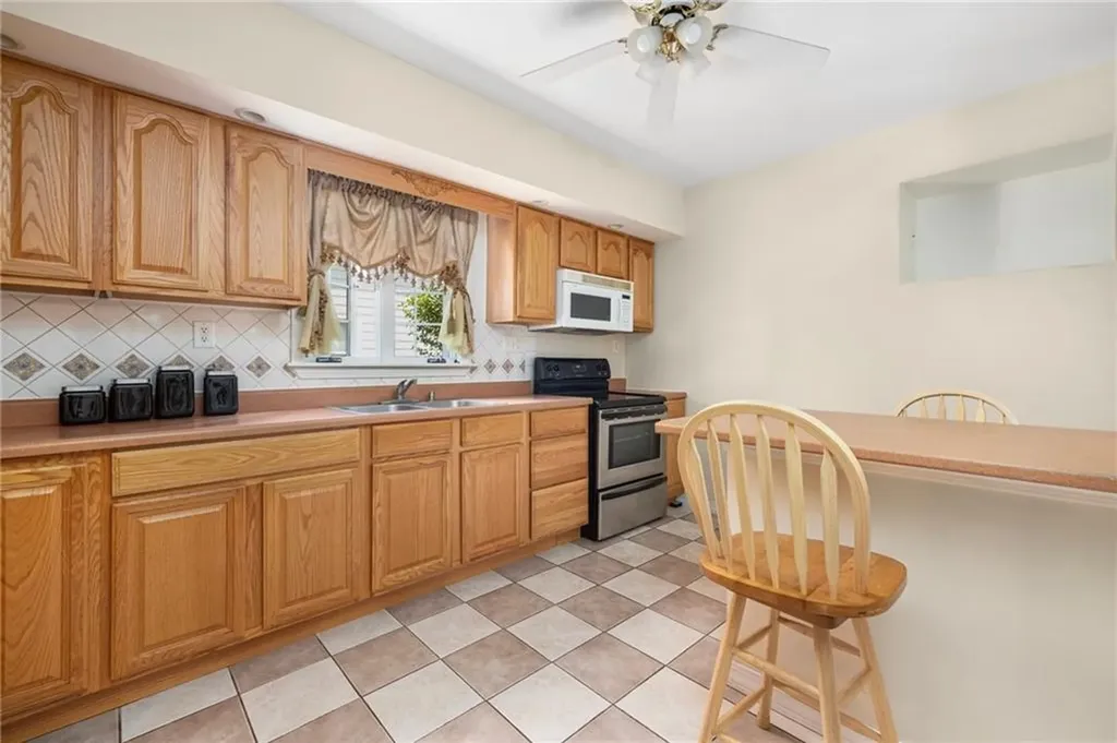 189 Dexter Street Providence RI 02907