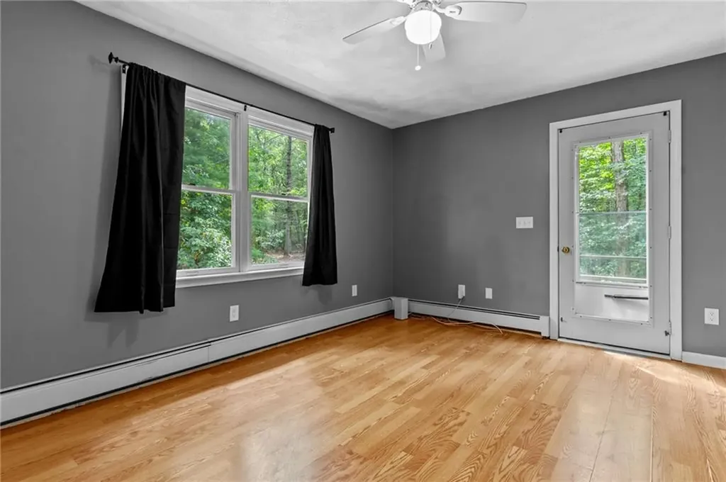 5 Boswell Trail Foster RI 02825