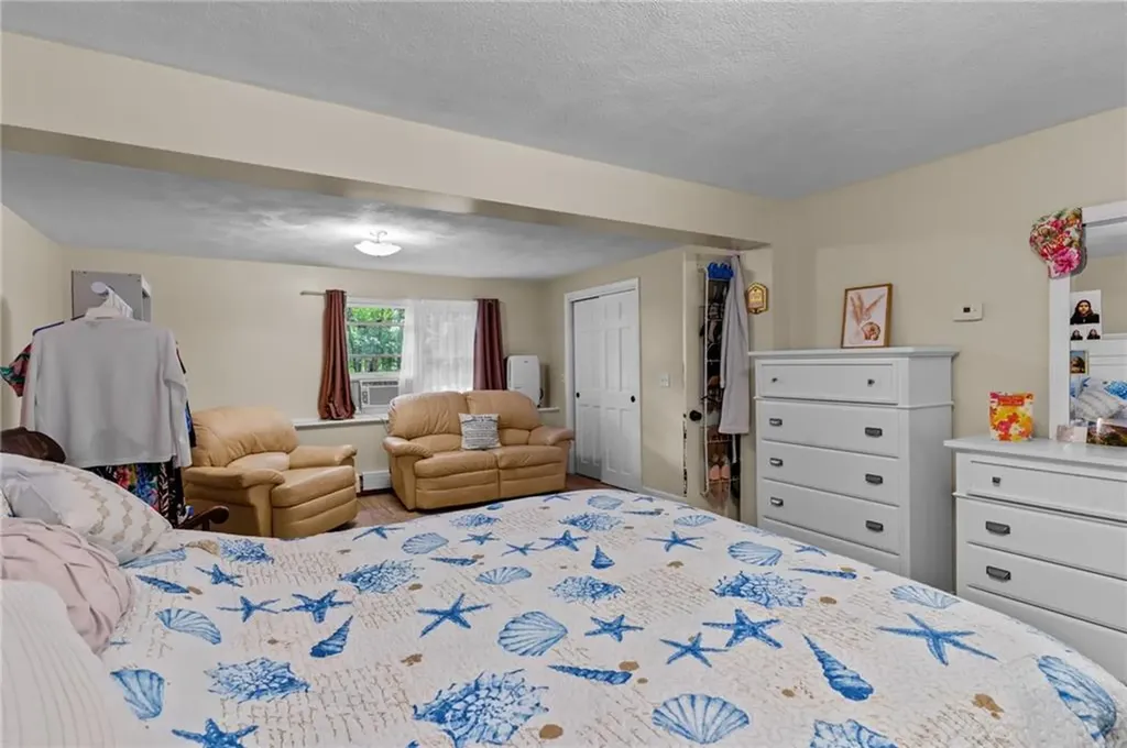 5 Boswell Trail Foster RI 02825