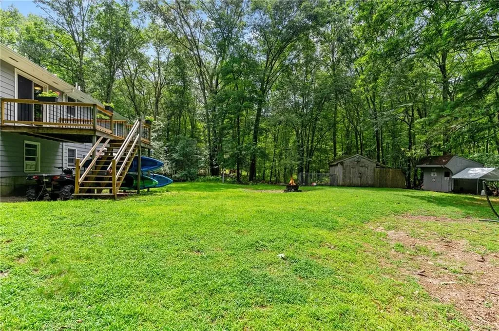 5 Boswell Trail Foster RI 02825
