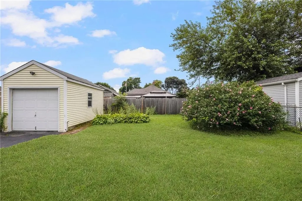 58 Dorman Avenue North Providence RI 02904