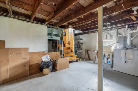 58 Dorman Avenue North Providence RI 02904