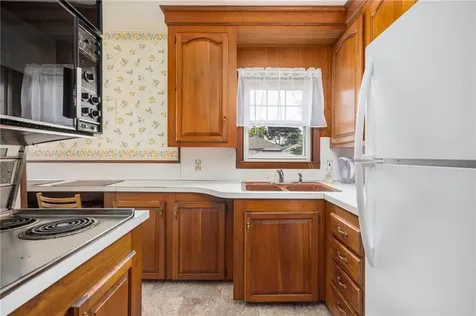 58 Dorman Avenue North Providence RI 02904